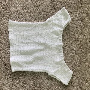 Brandy Melville Off-the-shoulder top